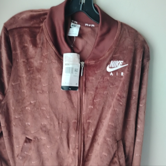 Nike Air Track Jacket Womens 1X Briown Velour Velvet Casual Full Zip DM9193-273. - Picture 3 of 9